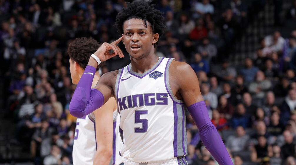 都牵动着球 都牵动着球