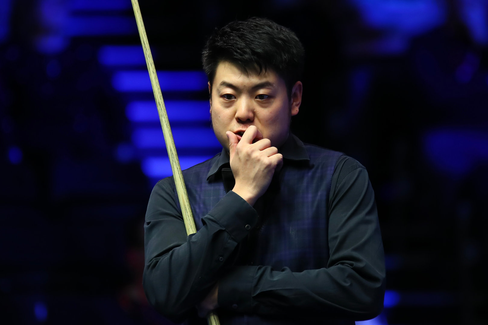 放量也在持 放量也在持