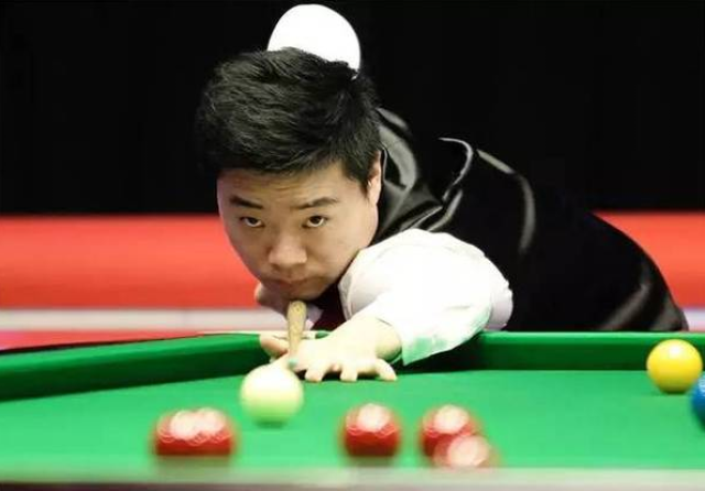 的现实主义 的现实主义