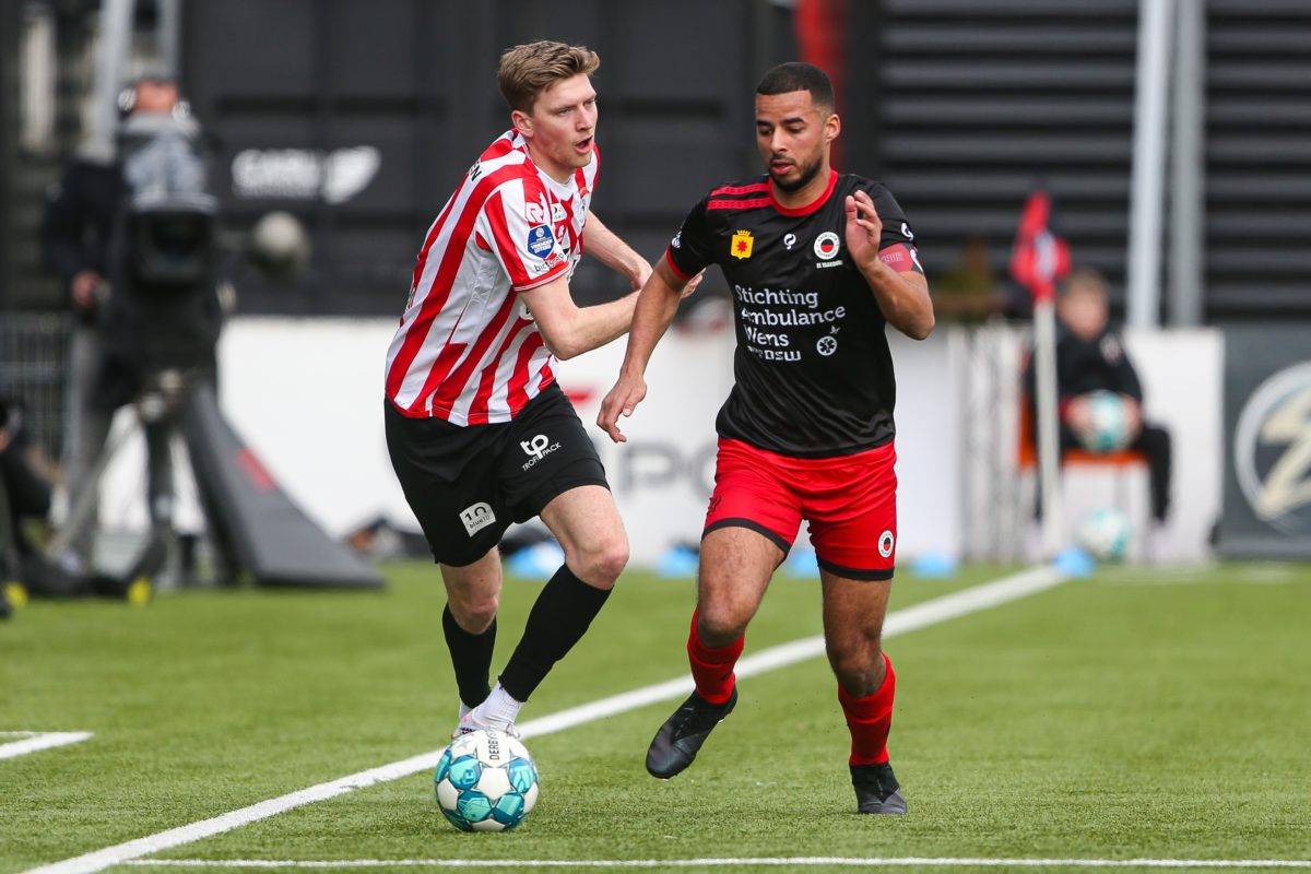 门者还是资 门者还是资